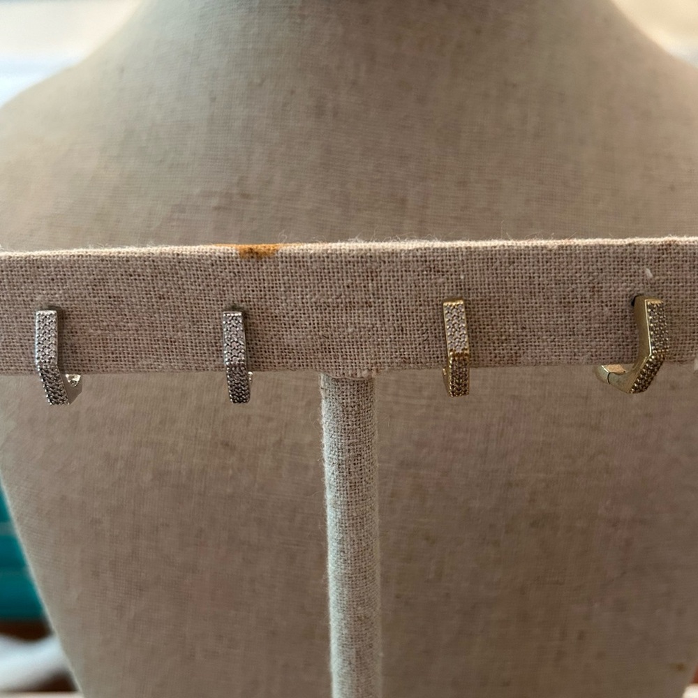 Brand new Stella and dot earrings